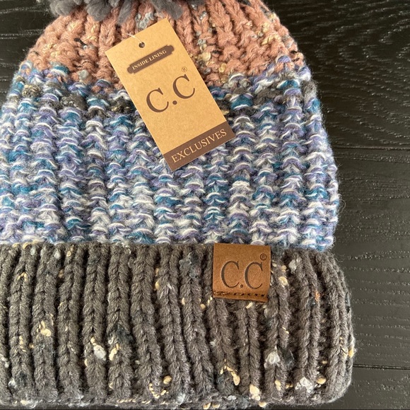 C.C Exclusive Gray & Denim Lined Beanie w/Pom Pom - Picture 4 of 8